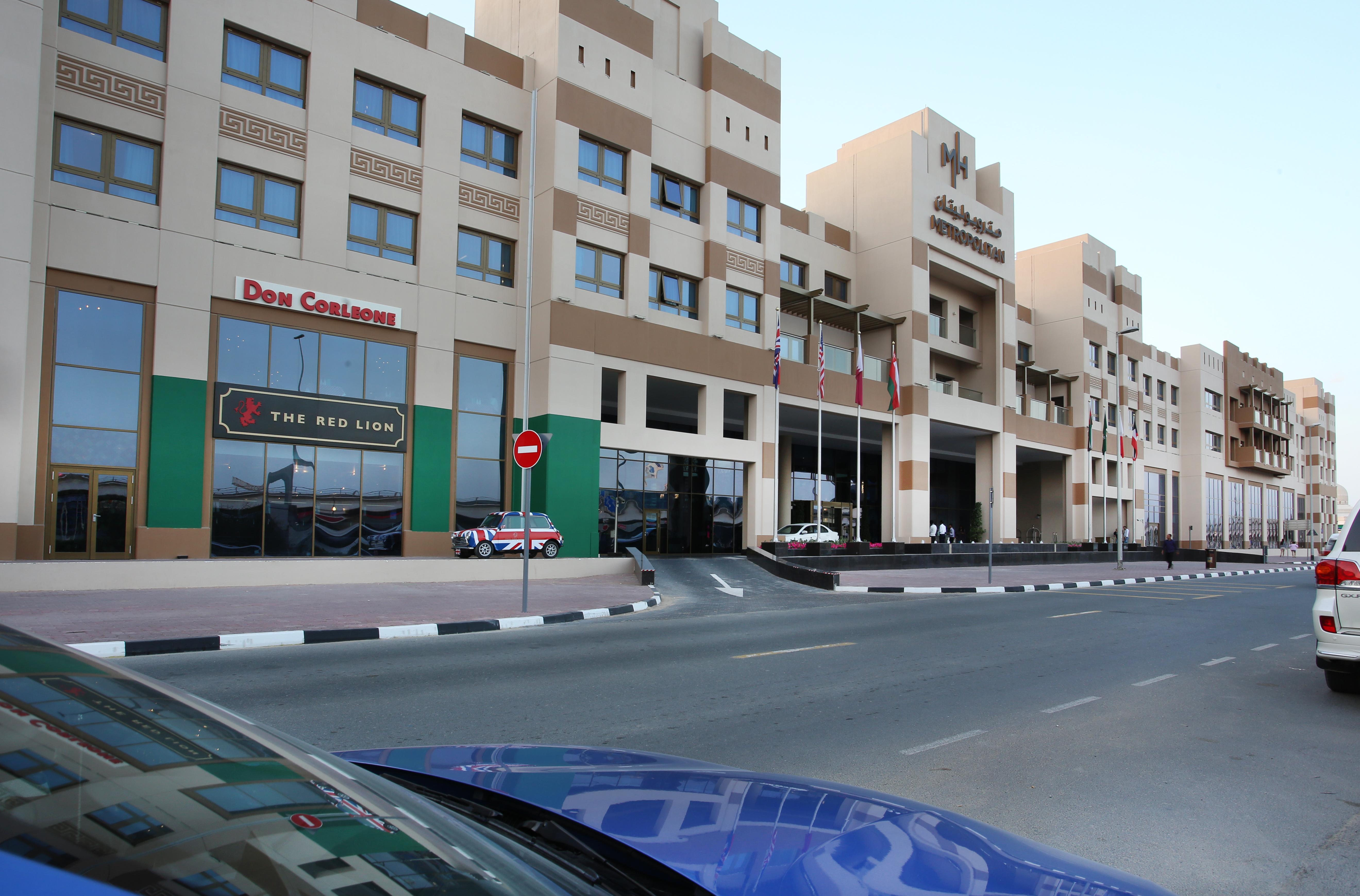 Metropolitan Hotel Dubai Exterior foto