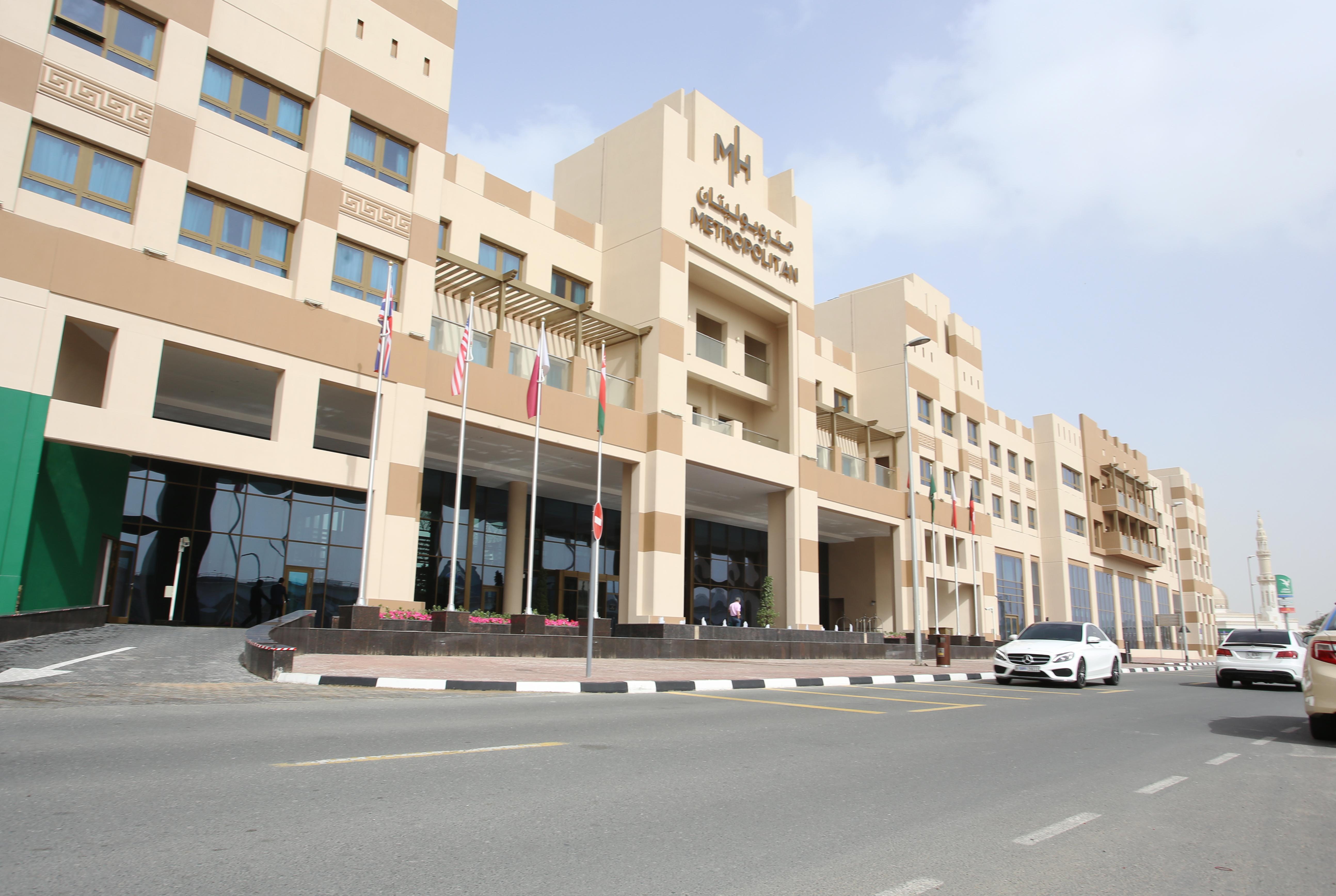 Metropolitan Hotel Dubai Exterior foto