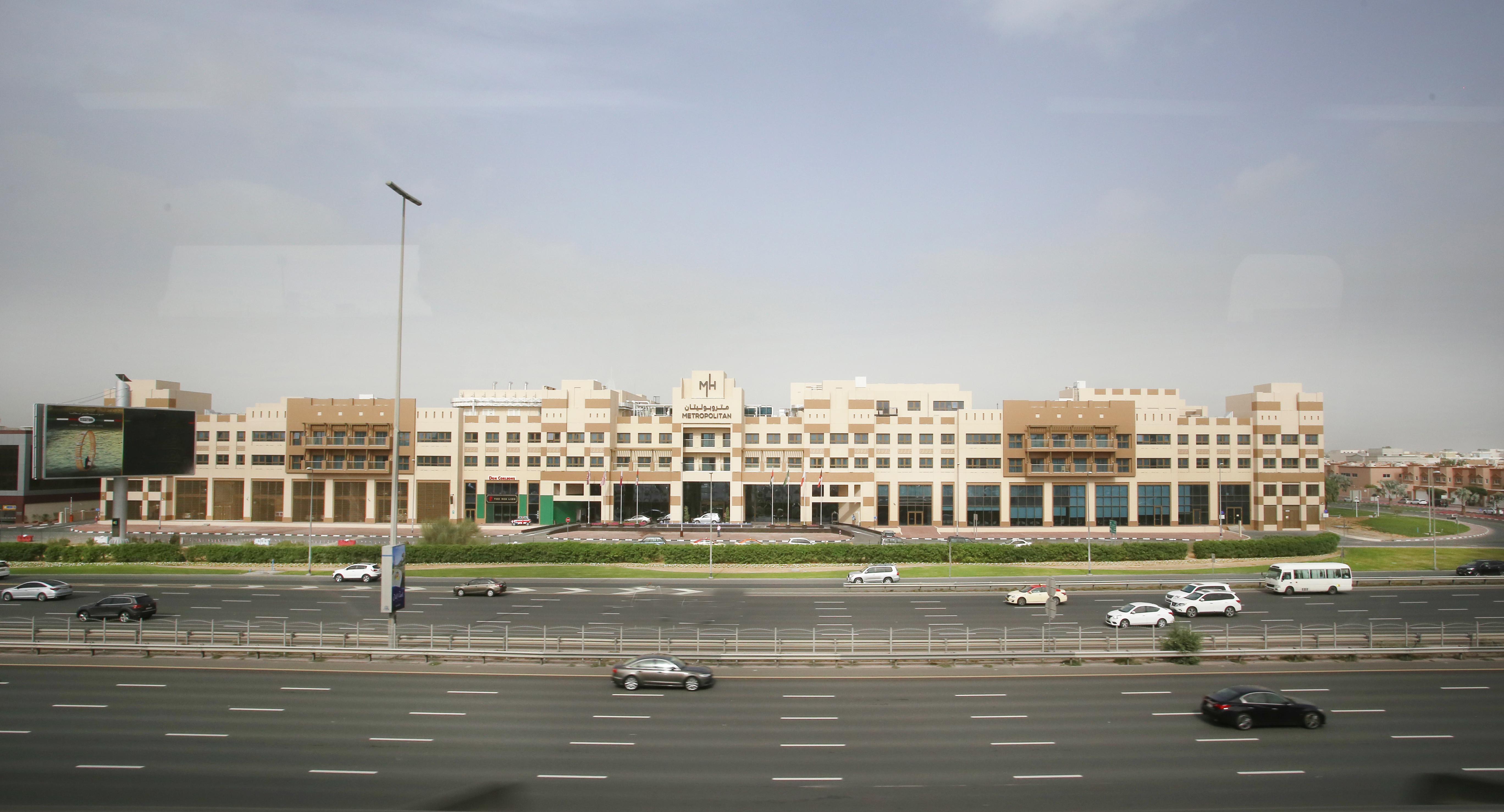 Metropolitan Hotel Dubai Exterior foto
