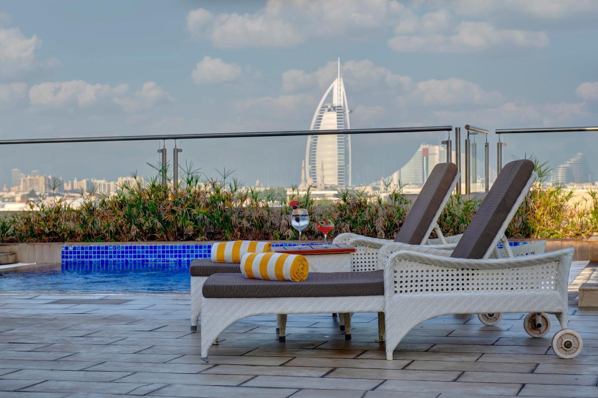 Metropolitan Hotel Dubai Exterior foto